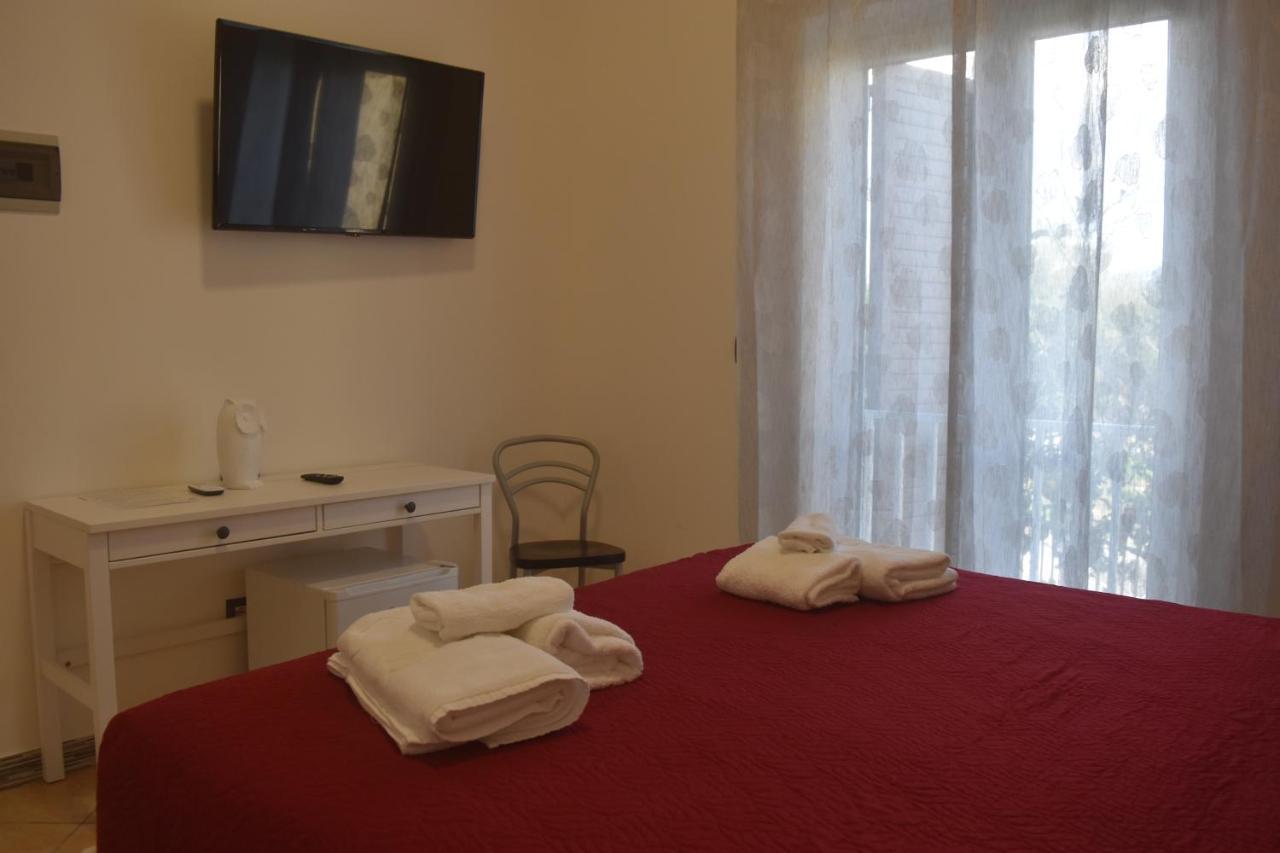 Bed & Breakfast Domus Pepe Scalea Zewnętrze zdjęcie